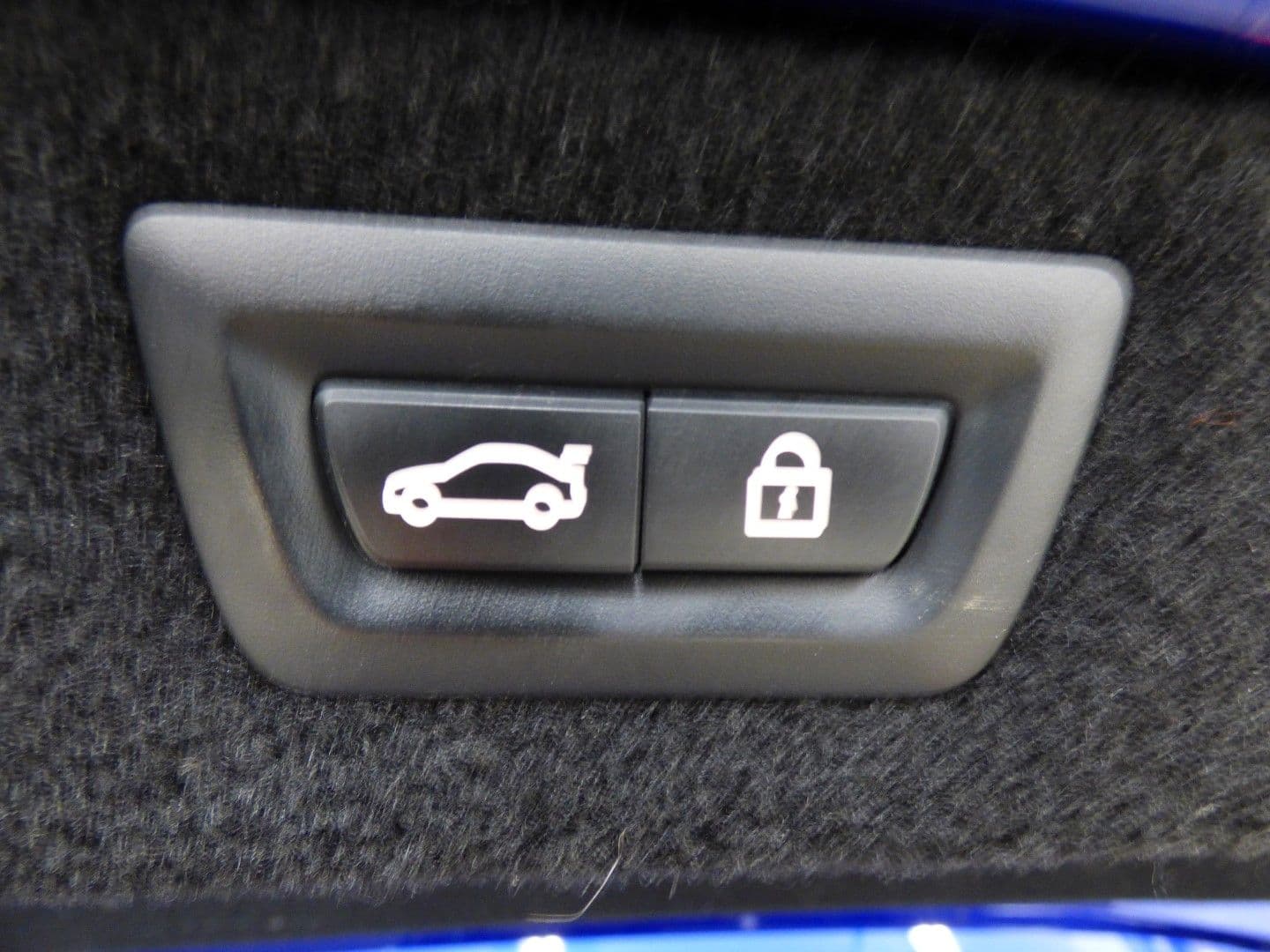 Bmw M8 Convertible 2020 - Image 35