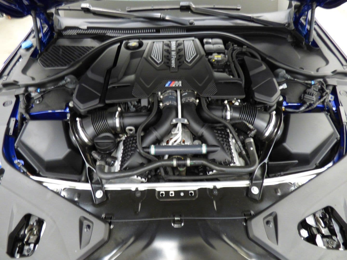 Bmw M8 Convertible 2020 - Image 38